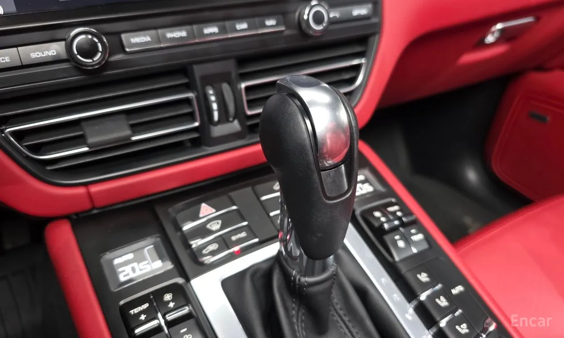 Porsche Macan 2014 2.9 GTS