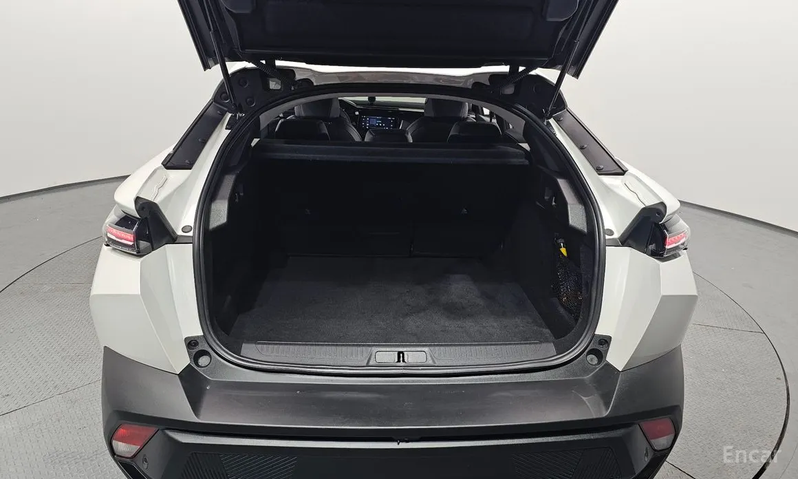 Peugeot 408 2023 1.2 Pure Tech Allure