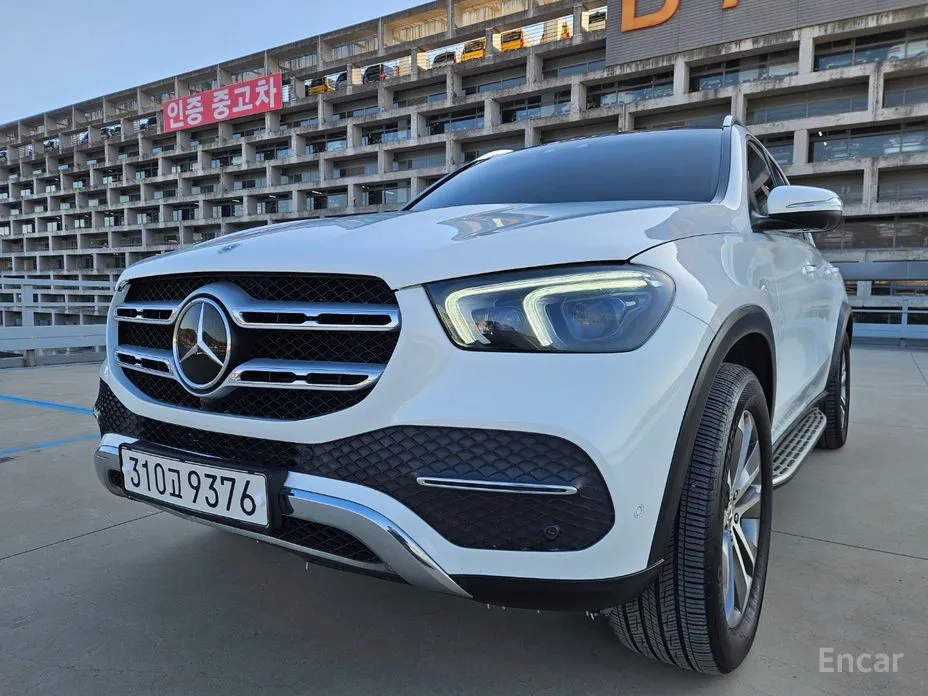 Mercedes-Benz GLE-Class 2019 GLE300d 4MATIC