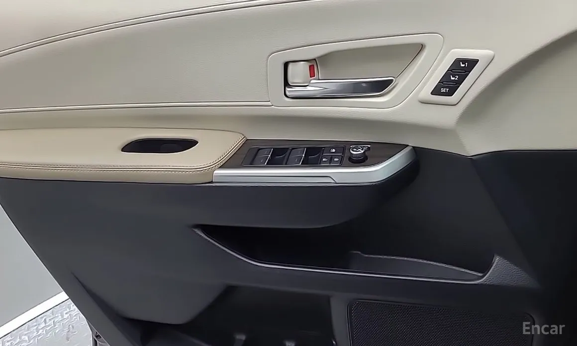 Toyota Sienna 2020 2.5 Hybrid 2WD