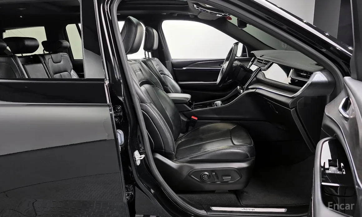 Jeep Cherokee 2021 L 3.6 Overland