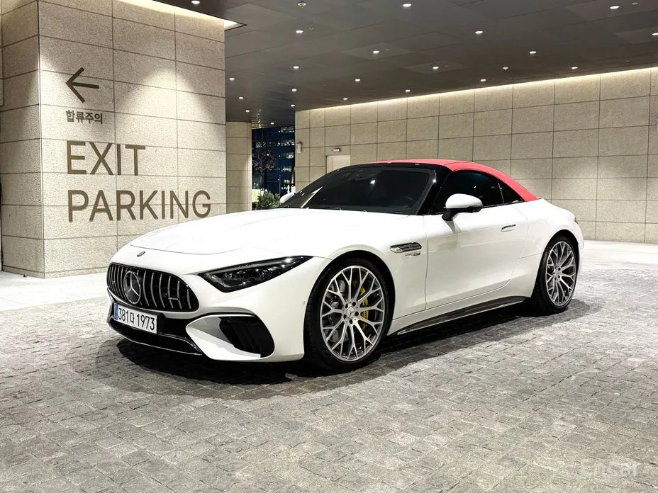 Mercedes-Benz SL-Class 2023 AMG SL63 4MATIC+