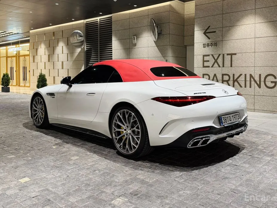 Mercedes-Benz SL-Class 2023 AMG SL63 4MATIC+