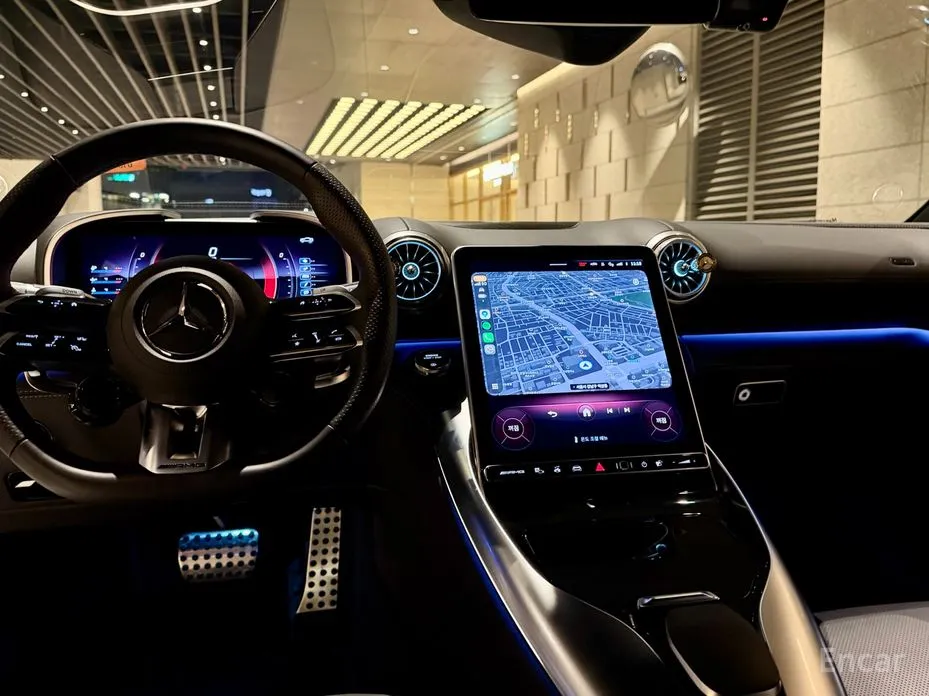 Mercedes-Benz SL-Class 2023 AMG SL63 4MATIC+