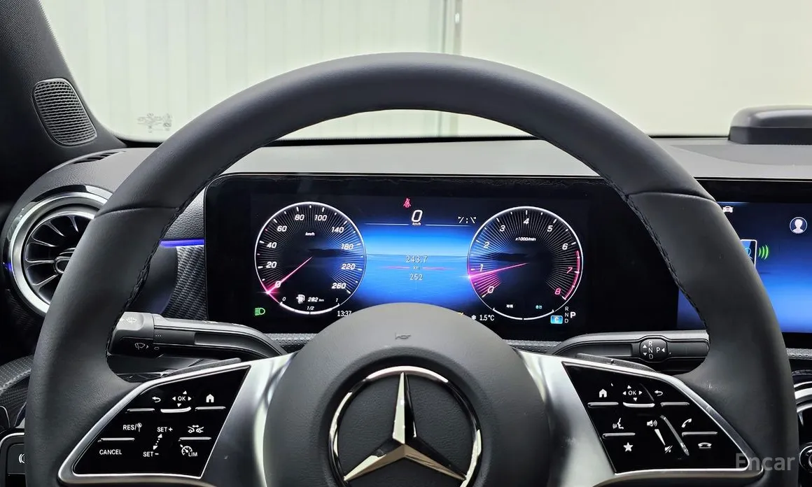 Mercedes-Benz A-Class 2019 A220 Sedan