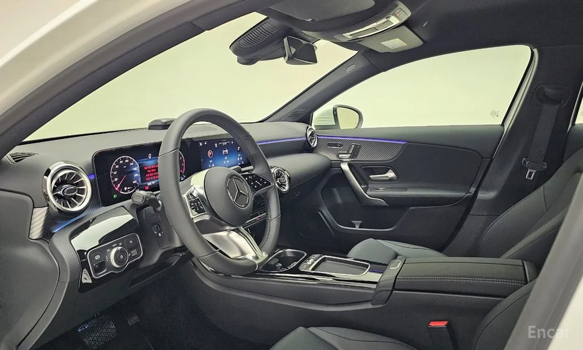 Mercedes-Benz A-Class 2019 A220 Sedan