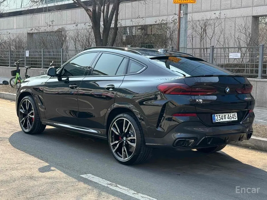 BMW X6 2020 M60i