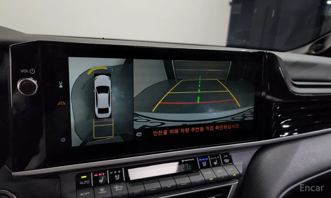 Toyota Camry 2024 2.5 XLE Premium Hybrid