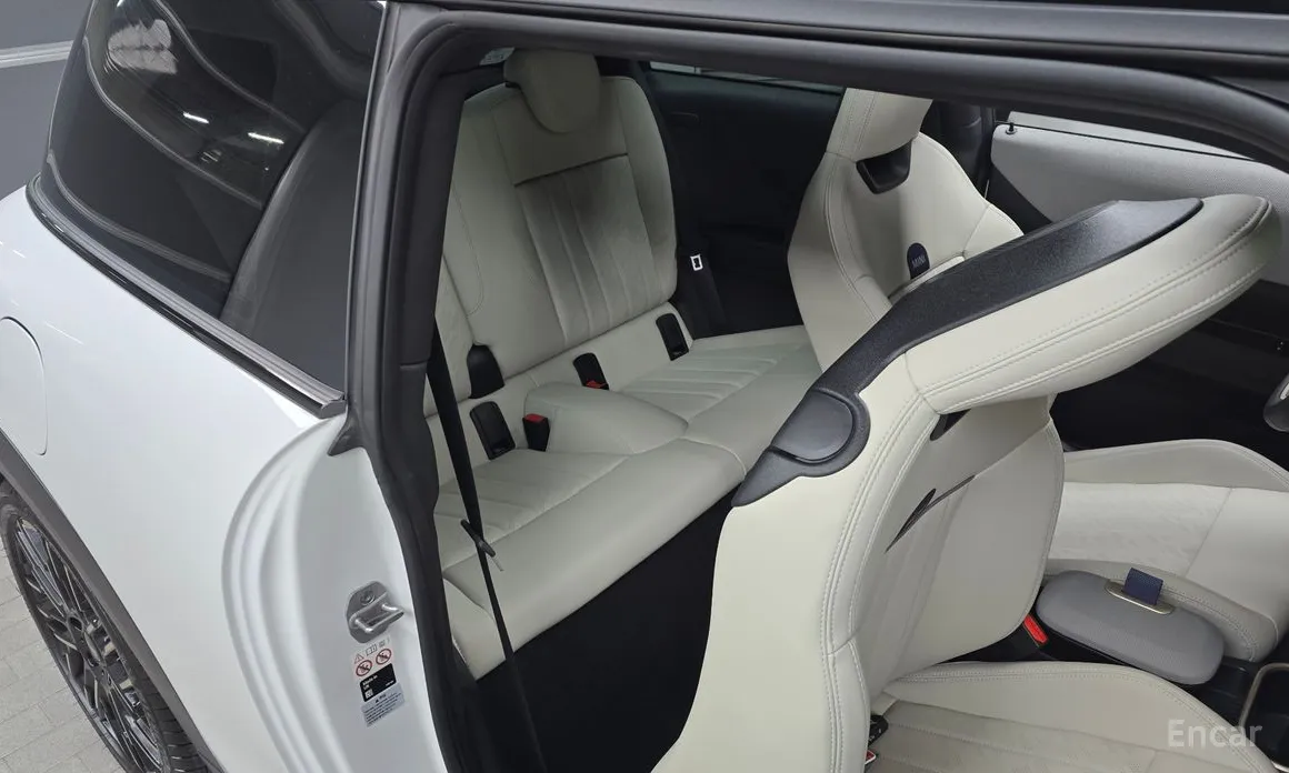 Mini Cooper 2024 Favoured