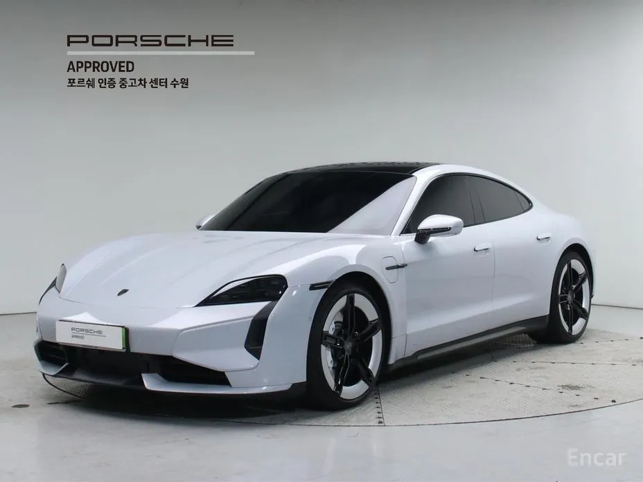 Porsche Taycan 2020 Turbo