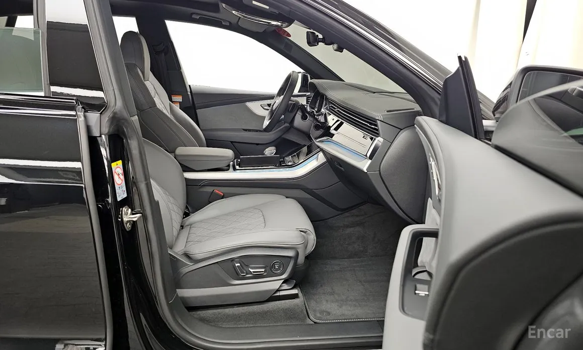 Audi Q8 2018 55 TFSI Quattro Premium