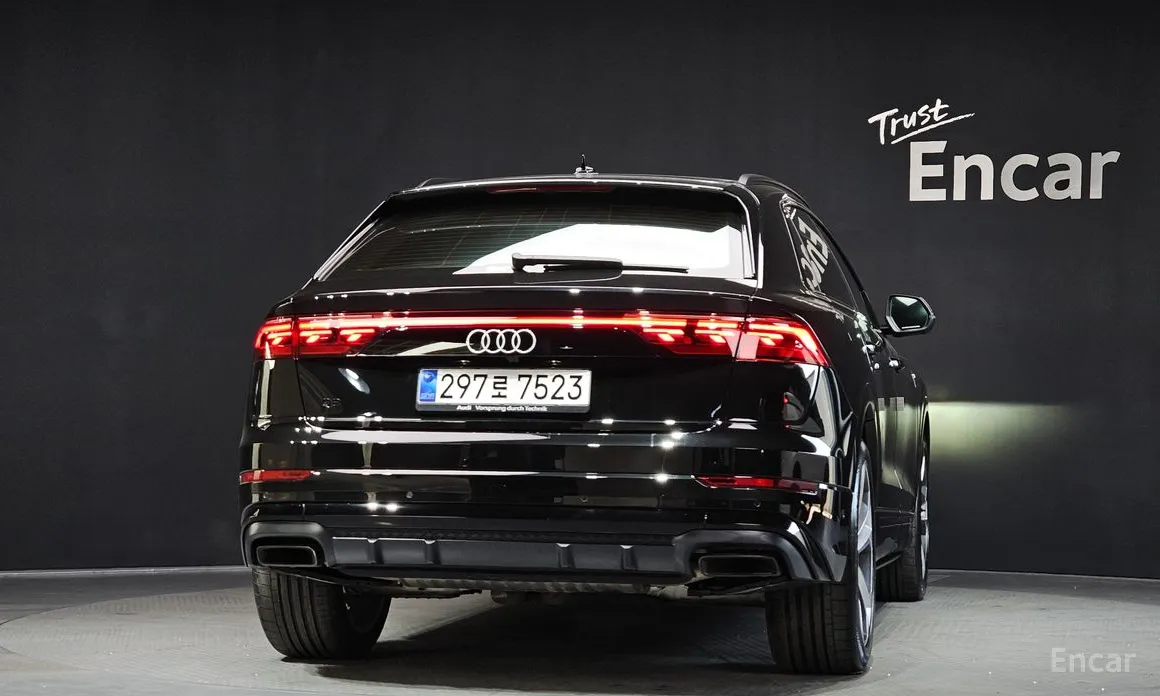 Audi Q8 2018 55 TFSI Quattro Premium