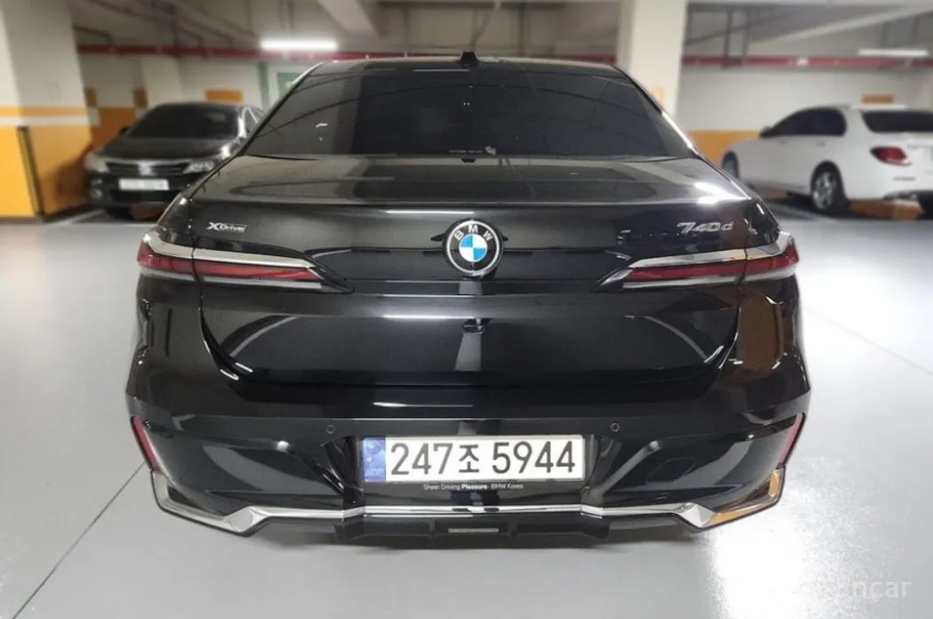 BMW 7 Series 2022 740d xDrive M Sport