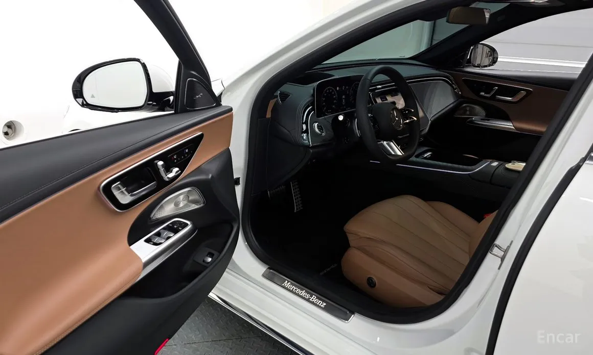 Mercedes-Benz E-Class 2024 E200 Avantgarde Limited