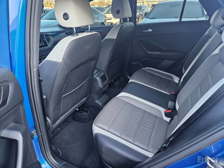 Volkswagen T-Roc 2021 2.0 TDI Premium