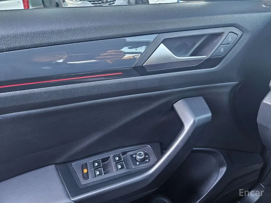 Volkswagen T-Roc 2021 2.0 TDI Premium