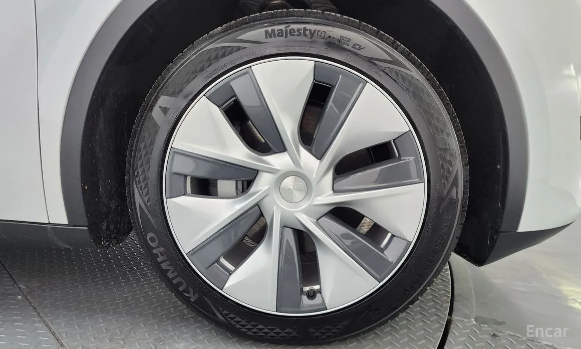 Tesla Model Y 2020 RWD