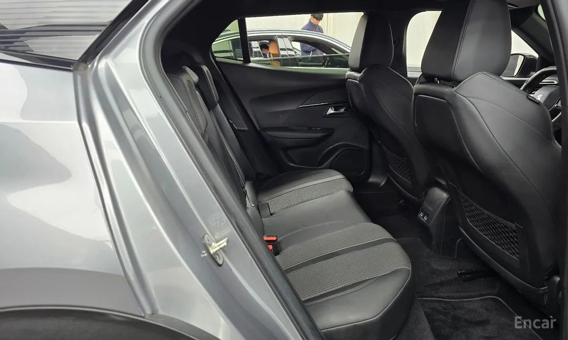 Peugeot 2008 2020 EV GT