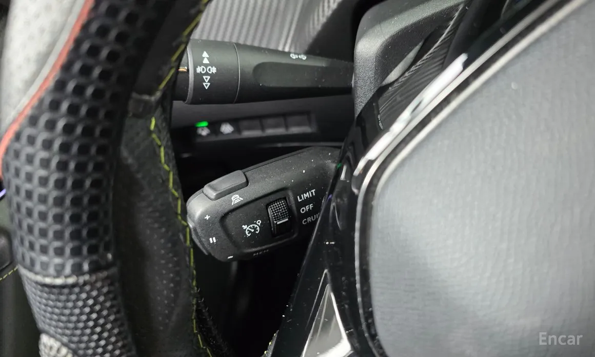 Peugeot 2008 2020 EV GT