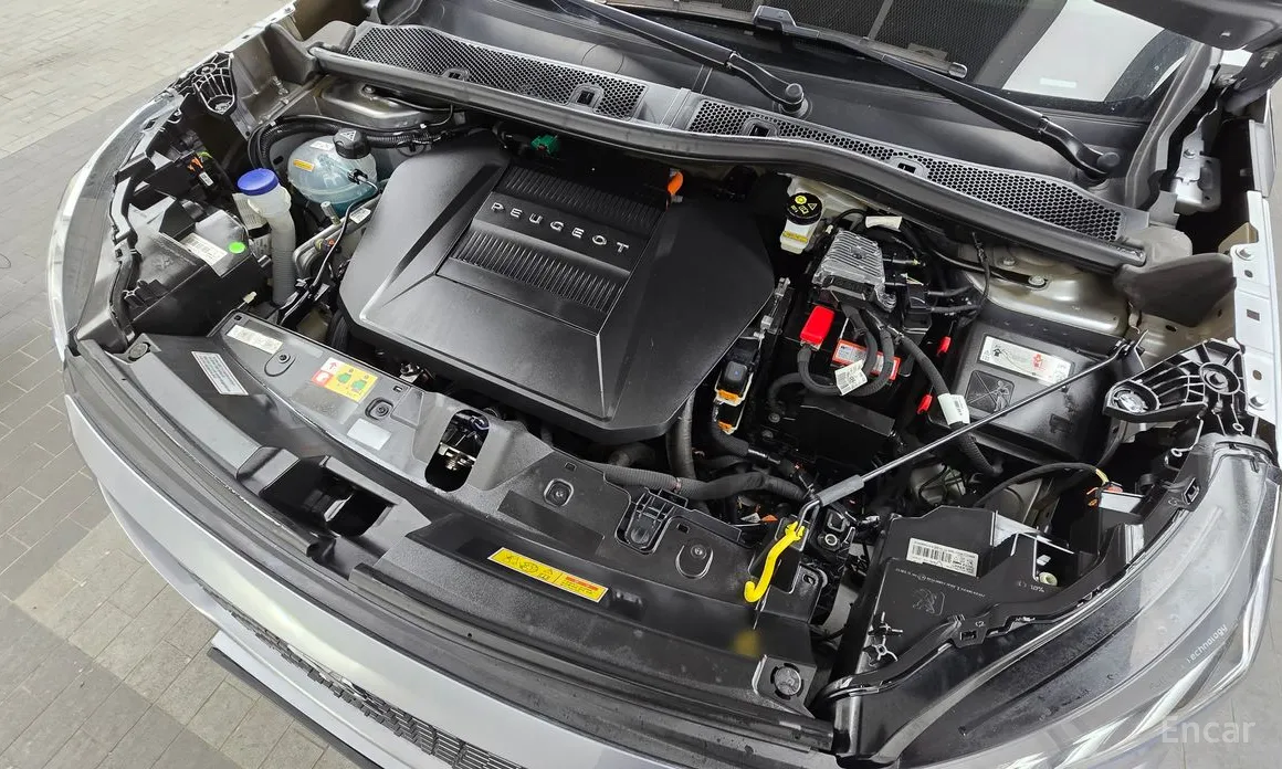 Peugeot 2008 2020 EV GT