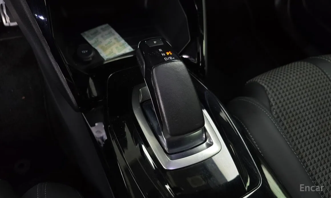 Peugeot 2008 2020 EV GT