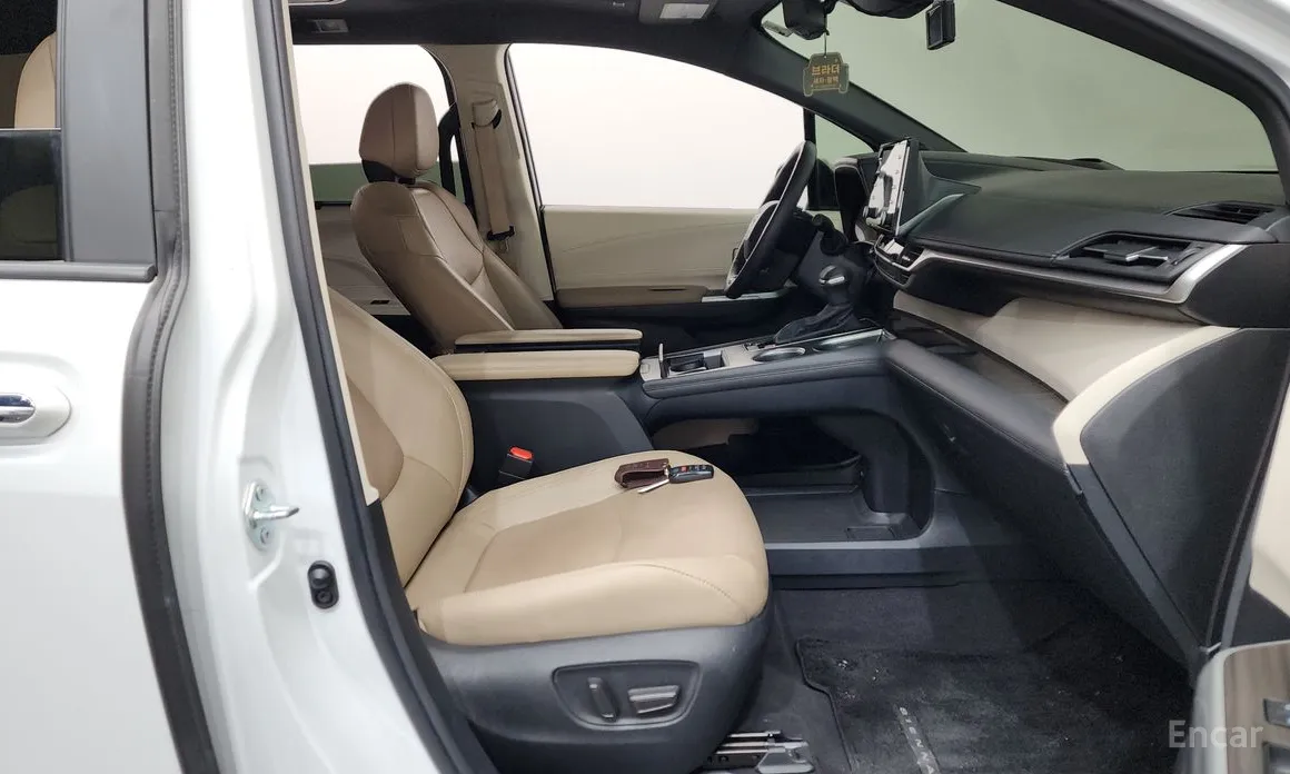 Toyota Sienna 2020 2.5 Hybrid 2WD