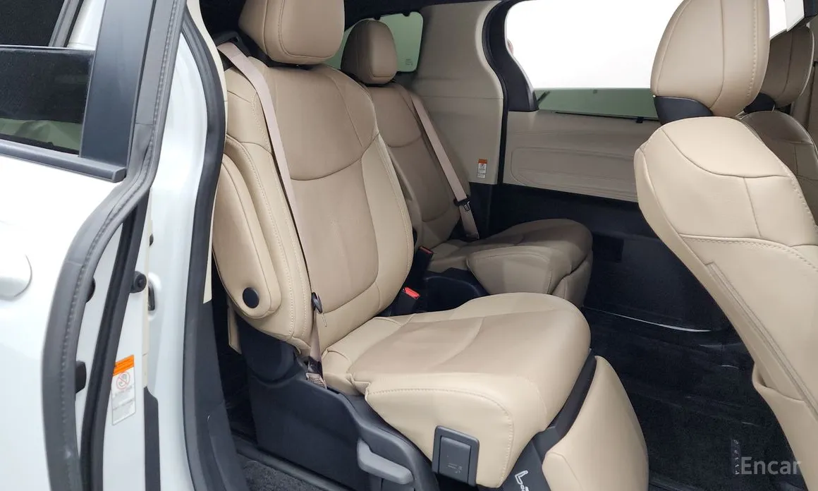 Toyota Sienna 2020 2.5 Hybrid 2WD