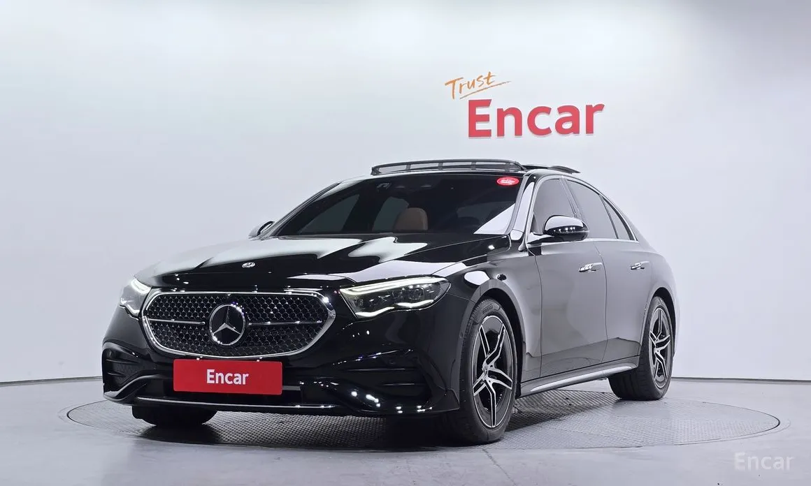 Mercedes-Benz E-Class 2024 E300 4MATIC AMG Line