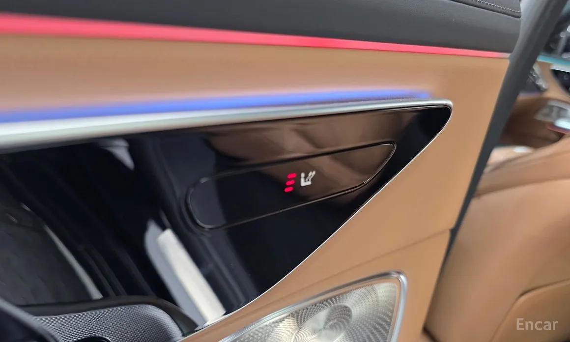 Mercedes-Benz E-Class 2024 E300 4MATIC AMG Line