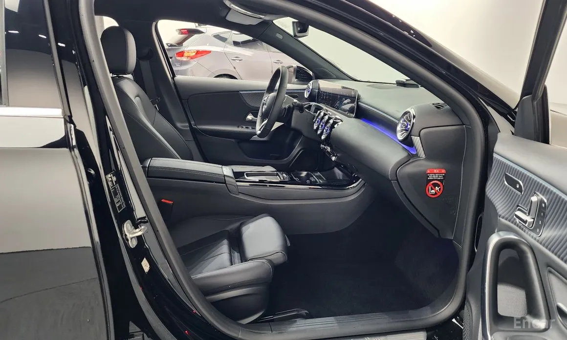 Mercedes-Benz A-Class 2019 A220 Hatchback