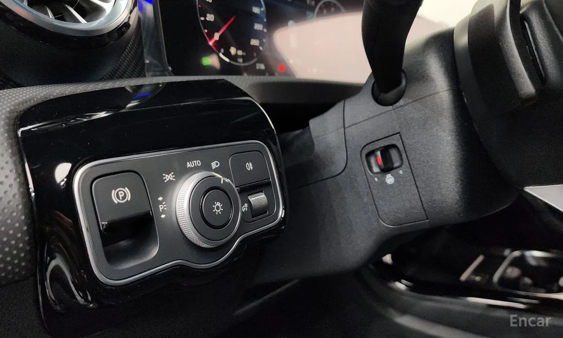 Mercedes-Benz A-Class 2019 A220 Hatchback