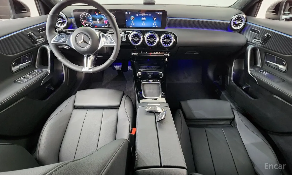 Mercedes-Benz A-Class 2019 A220 Hatchback