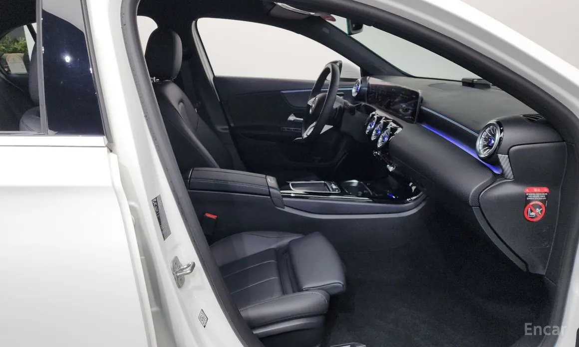 Mercedes-Benz A-Class 2019 A220 Hatchback