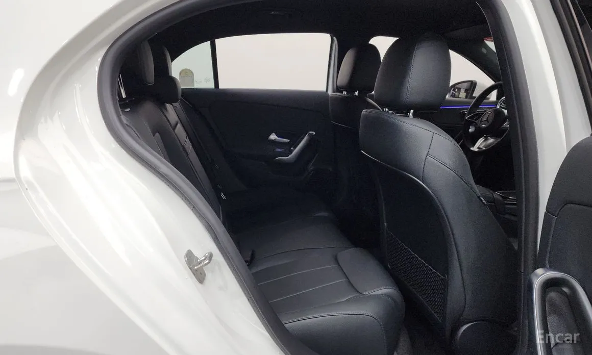 Mercedes-Benz A-Class 2019 A220 Hatchback