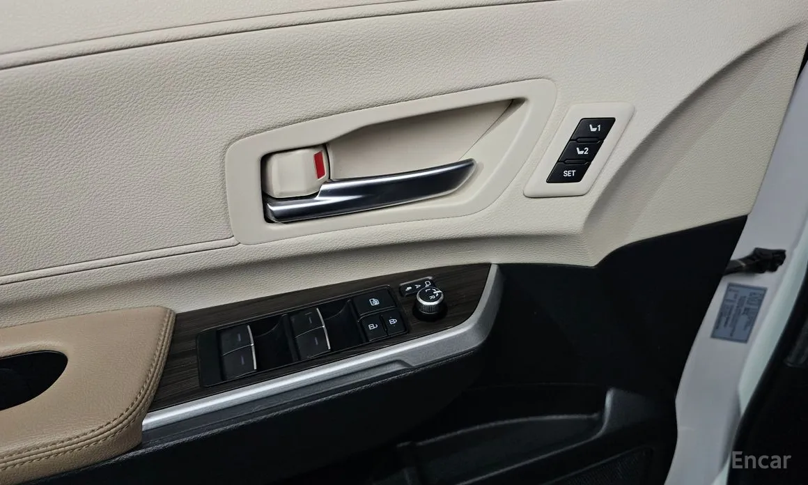 Toyota Sienna 2020 2.5 Hybrid 2WD