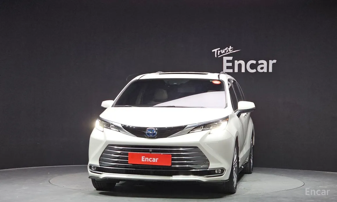 Toyota Sienna 2020 2.5 Hybrid 2WD