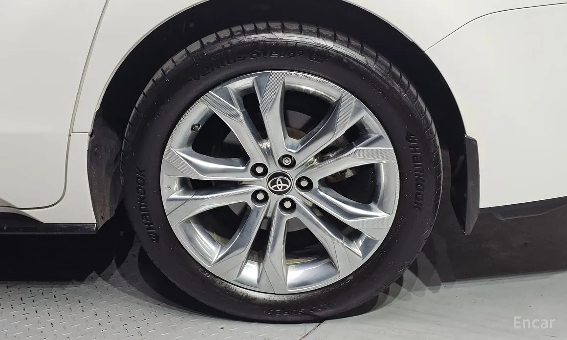 Toyota Sienna 2020 2.5 Hybrid 2WD