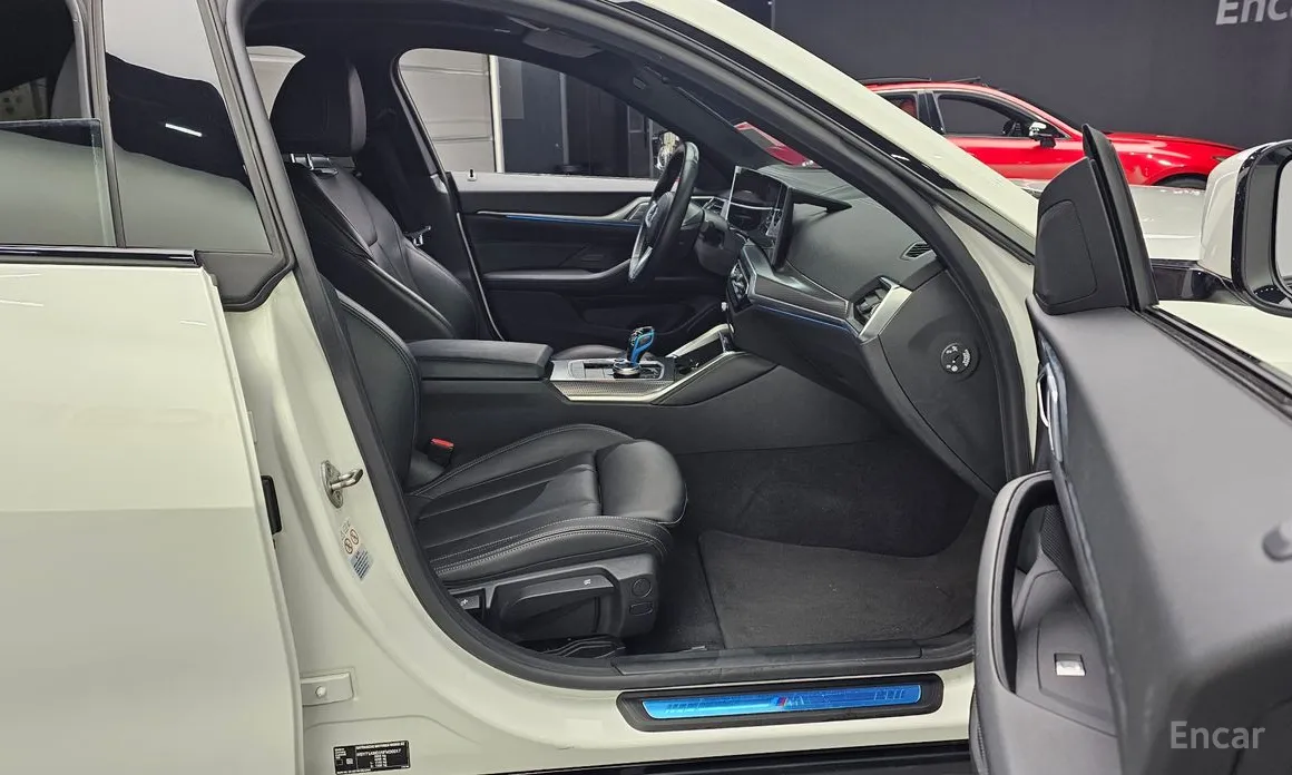 BMW i4 2021 eDrive40 M Sports