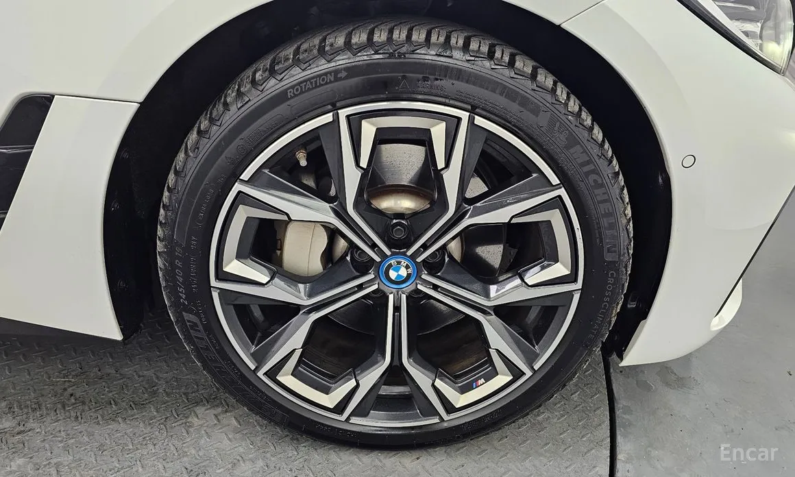 BMW i4 2021 eDrive40 M Sports