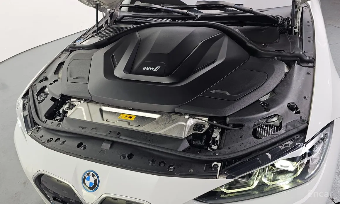 BMW i4 2021 eDrive40 M Sports