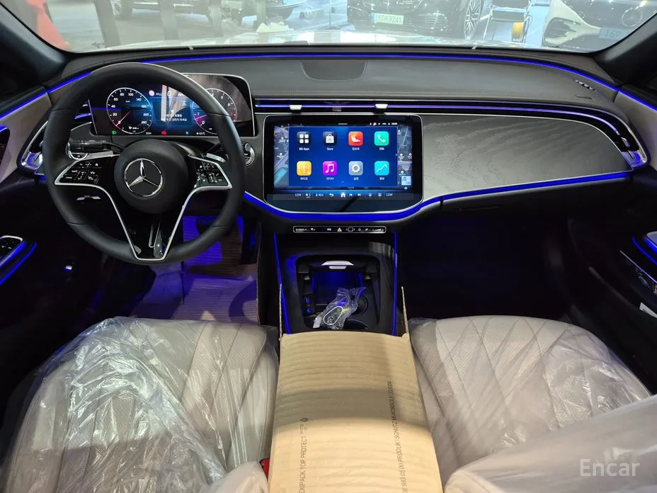 Mercedes-Benz E-Class 2024 E200 Avantgarde