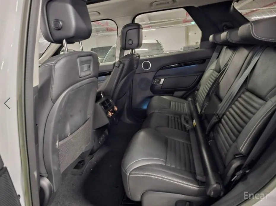 Land Rover Discovery 2017 2.0 P300 SE