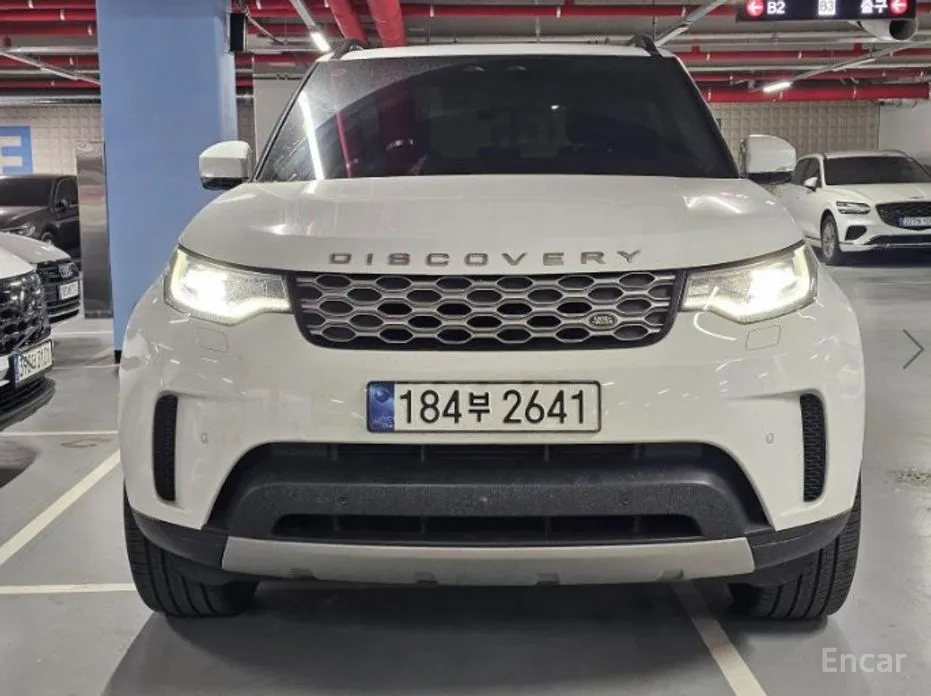 Land Rover Discovery 2017 2.0 P300 SE