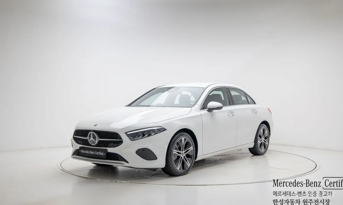 Mercedes-Benz A-Class 2019 A220 Sedan