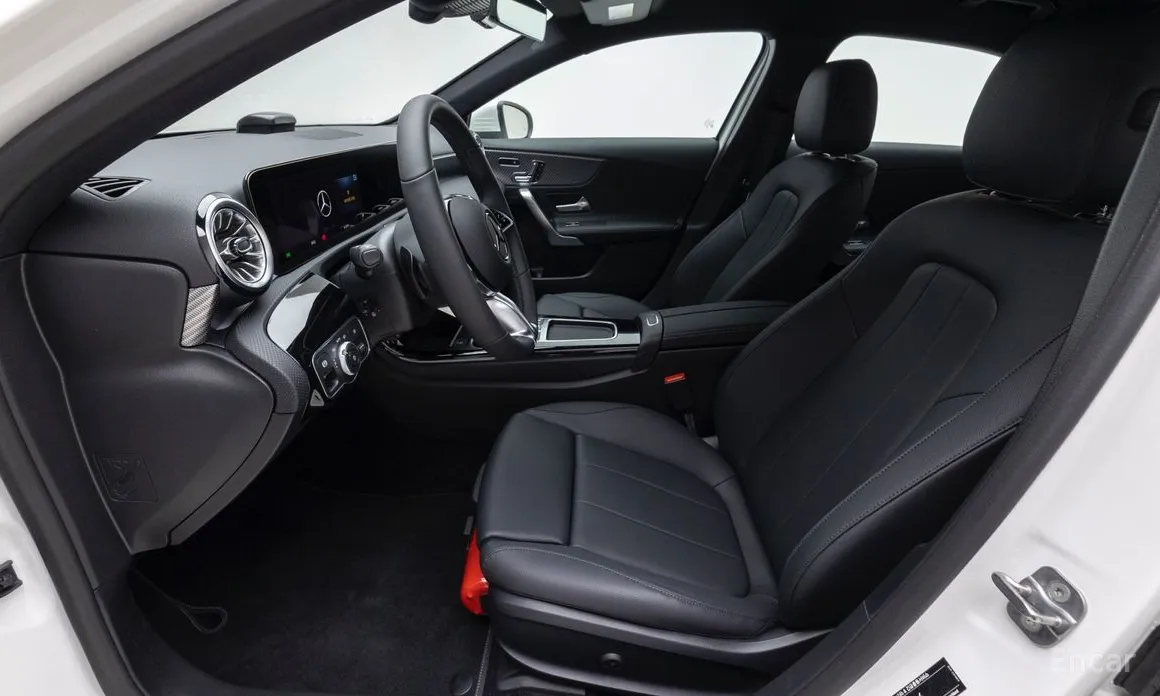 Mercedes-Benz A-Class 2019 A220 Sedan