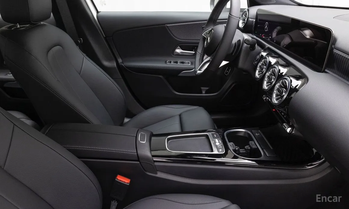 Mercedes-Benz A-Class 2019 A220 Sedan