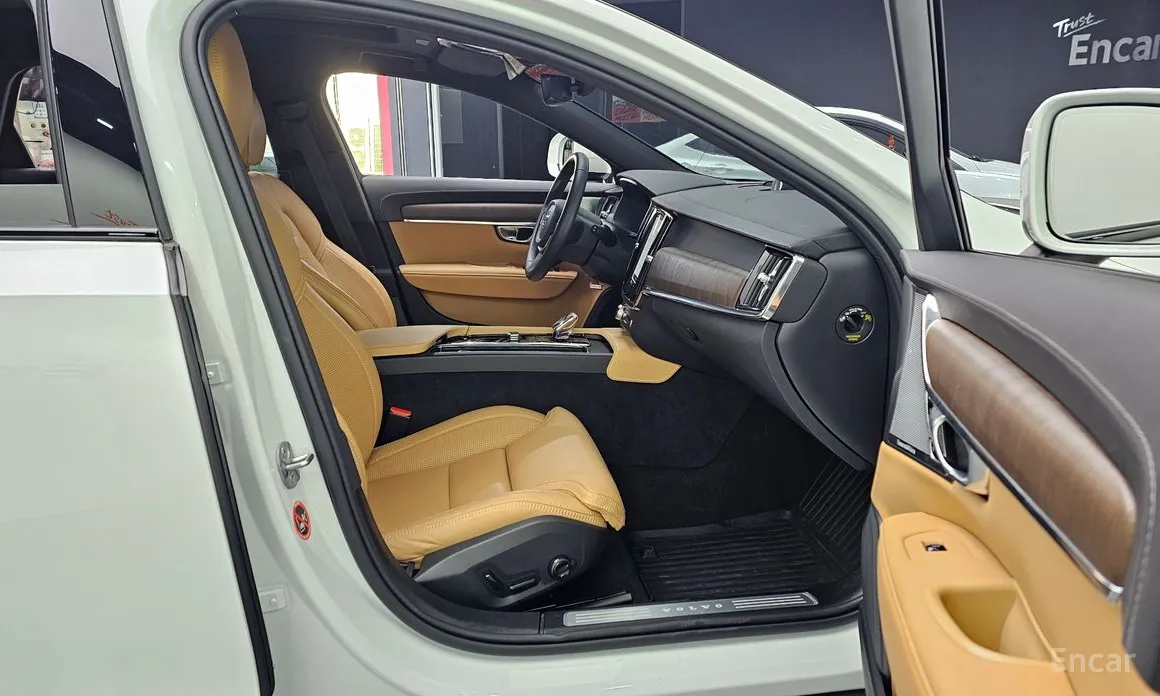 Volvo V90 2017 B5 Ultimate AWD