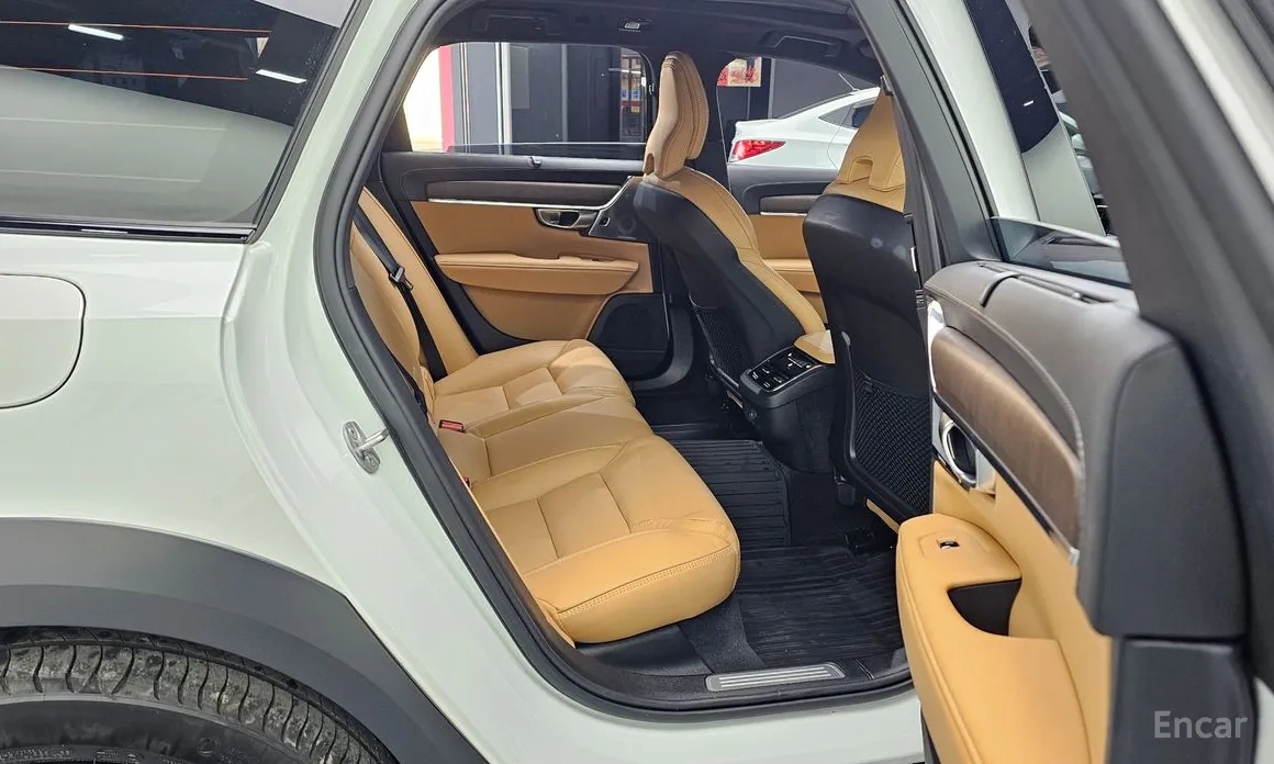 Volvo V90 2017 B5 Ultimate AWD