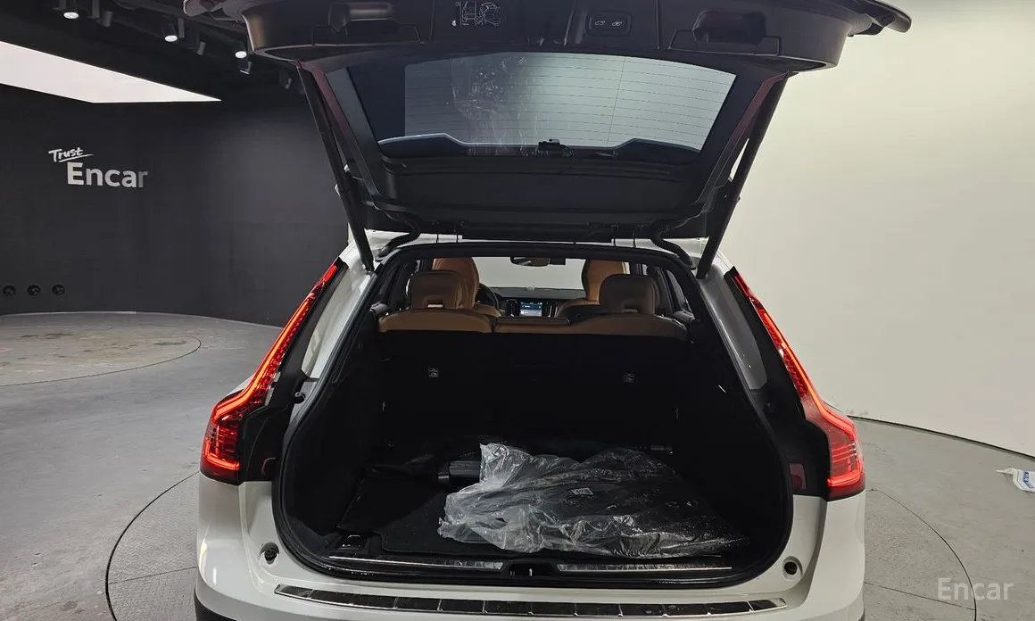 Volvo V90 2017 B5 Ultimate AWD