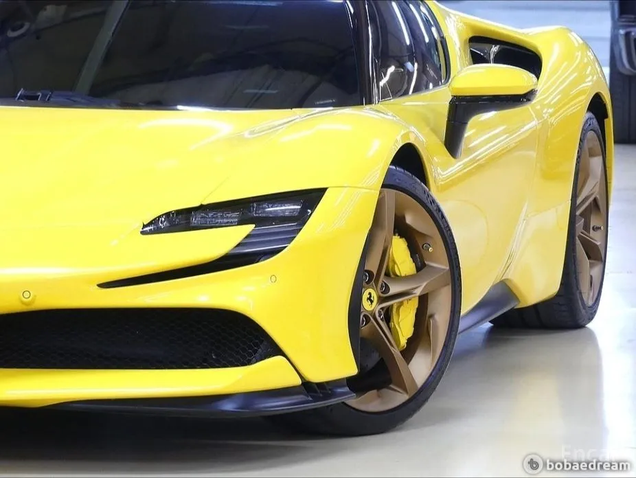 Ferrari SF90 2020 4.0